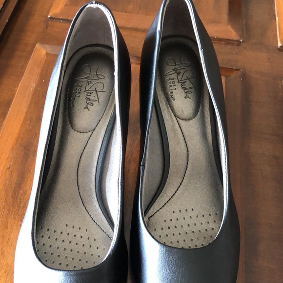 Women’s size 9 1/2 medium black Lifestride soft system PARIGI heels - Picture 9 of 10